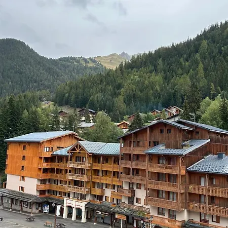 Апартаменты Coeur De Station Valfrejus 6 Pers *